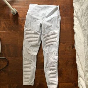 White Patterned Leggings